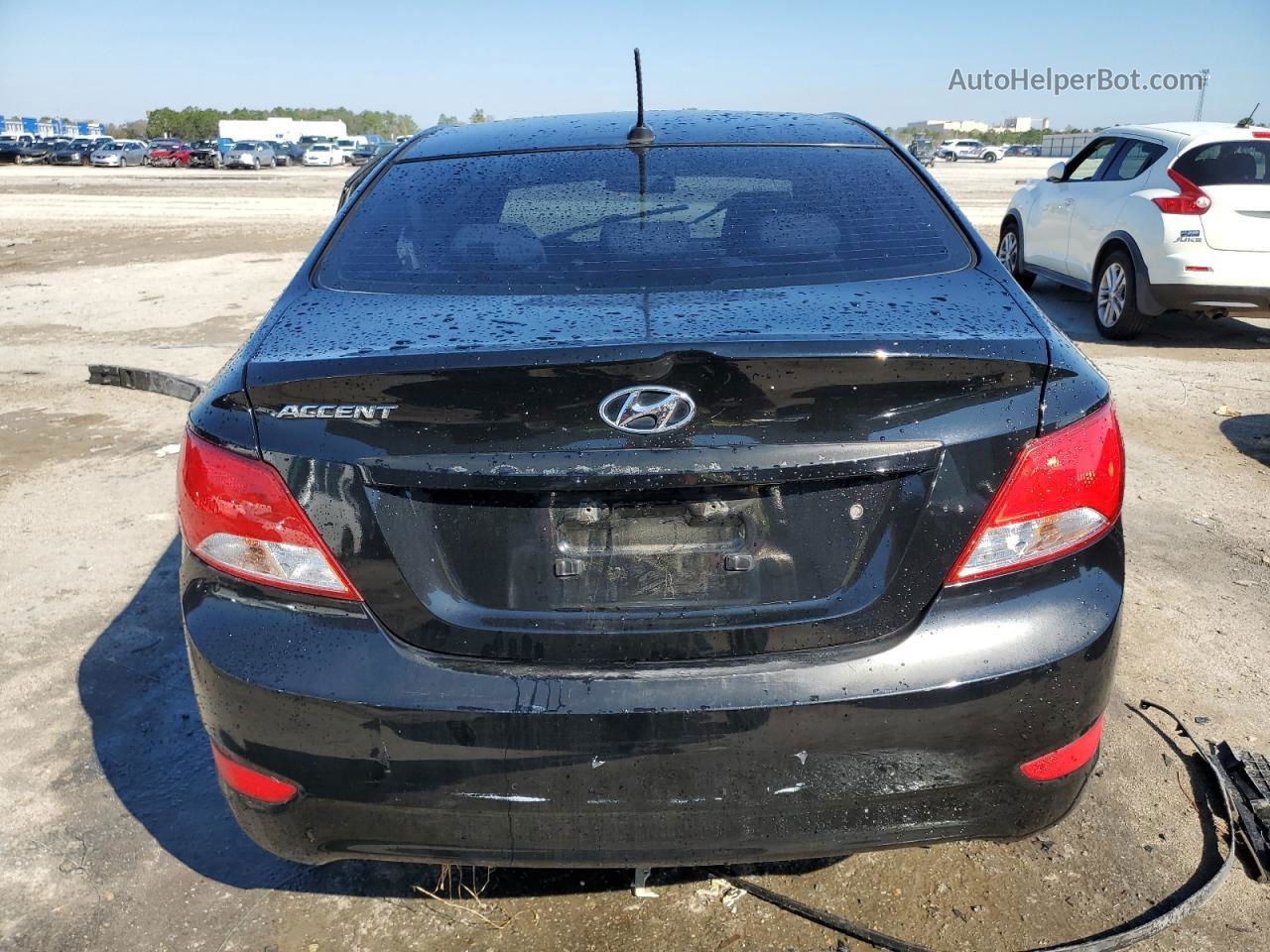 2016 Hyundai Accent Se Black vin: KMHCT4AEXGU132154