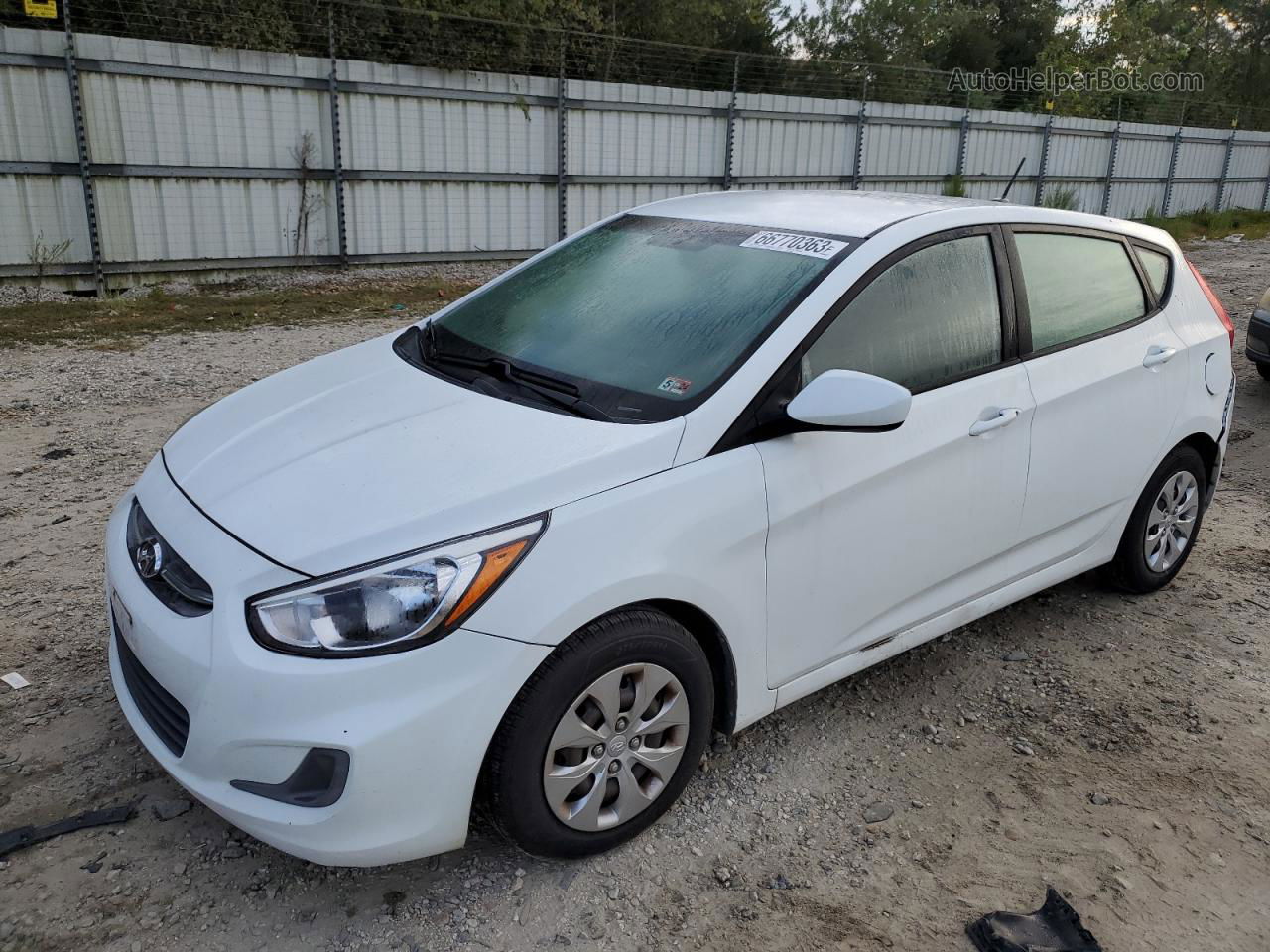 2017 Hyundai Accent Se White vin: KMHCT5AE0HU300343