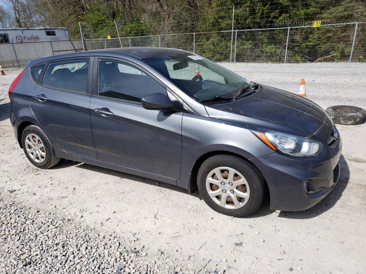 2013 Hyundai Accent Gls Gray vin: KMHCT5AE1DU093567