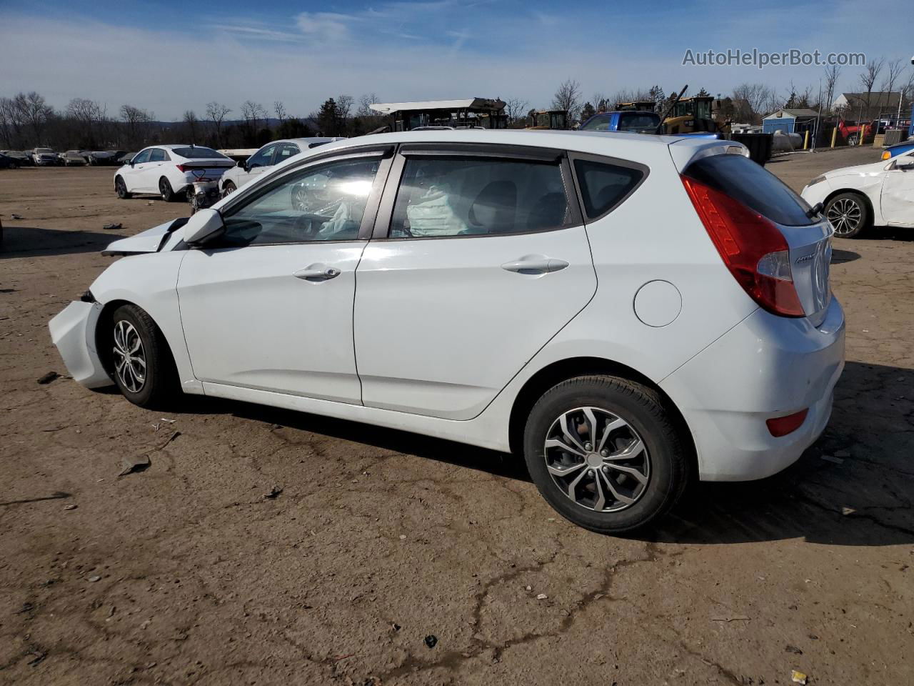 2015 Hyundai Accent Gs White vin: KMHCT5AE1FU208736