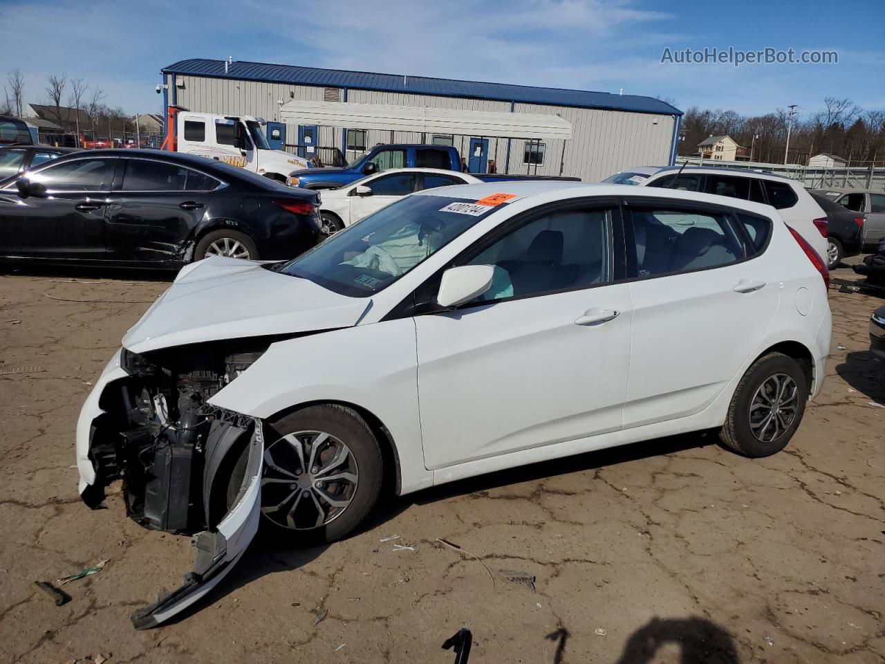 2015 Hyundai Accent Gs White vin: KMHCT5AE1FU208736