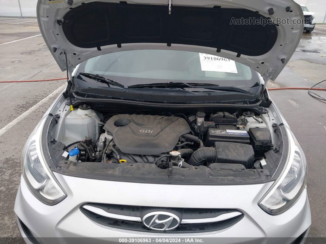 2015 Hyundai Accent Gs Серебряный vin: KMHCT5AE1FU213113