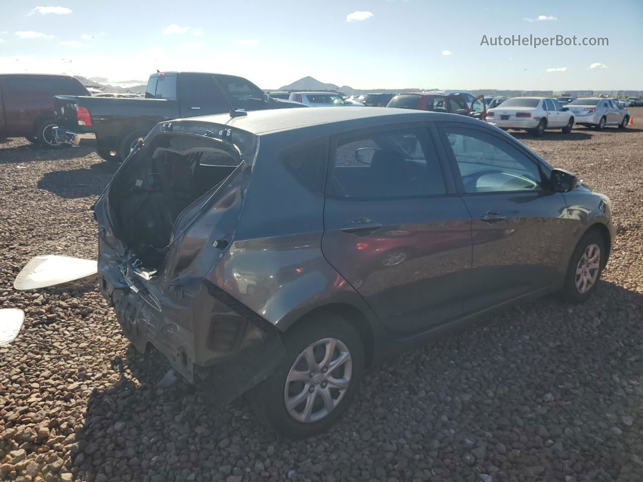 2013 Hyundai Accent Gls Charcoal vin: KMHCT5AE2DU070038