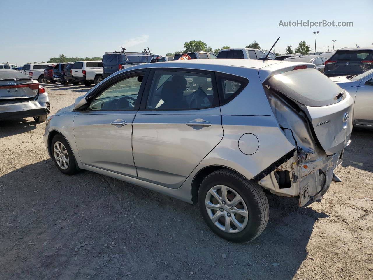 2013 Hyundai Accent Gls Silver vin: KMHCT5AE3DU094123