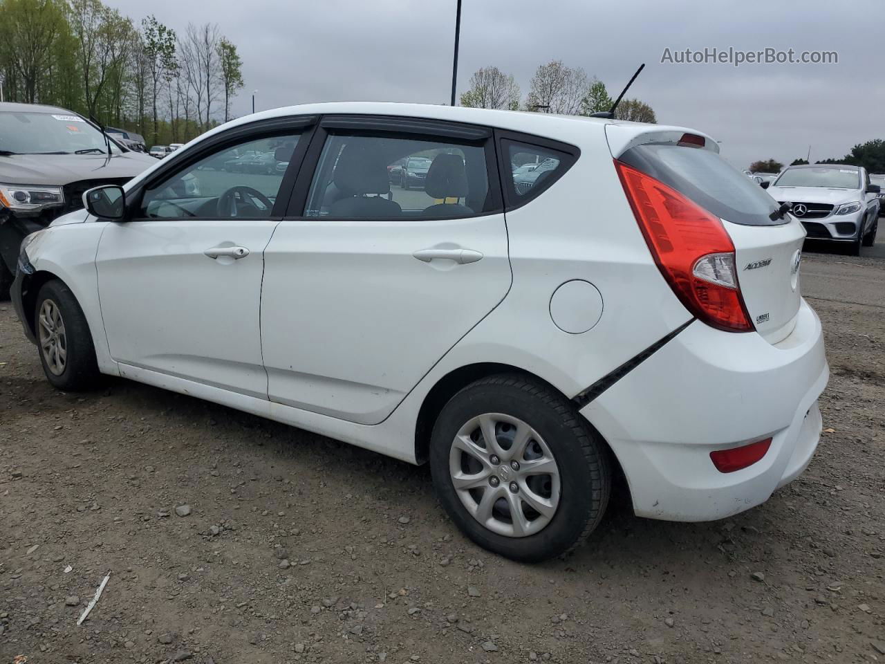 2014 Hyundai Accent Gls White vin: KMHCT5AE4EU165119