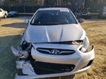 2013 Hyundai Accent Gls Серебряный vin: KMHCT5AE5DU114758