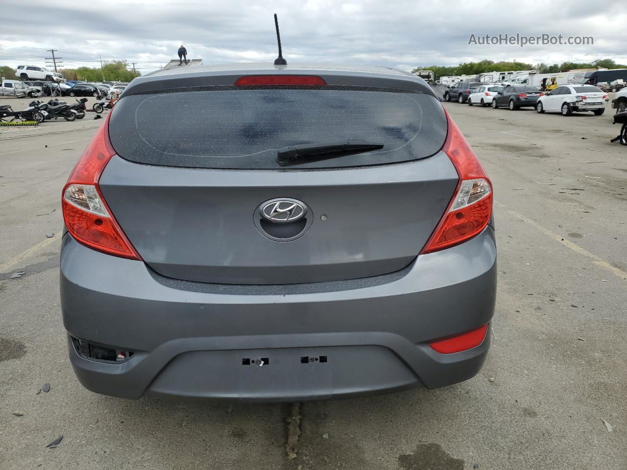 2016 Hyundai Accent Se Silver vin: KMHCT5AE5GU280637