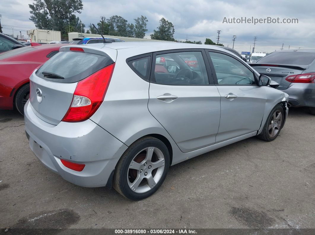 2015 Hyundai Accent Gs Silver vin: KMHCT5AE6FU221143