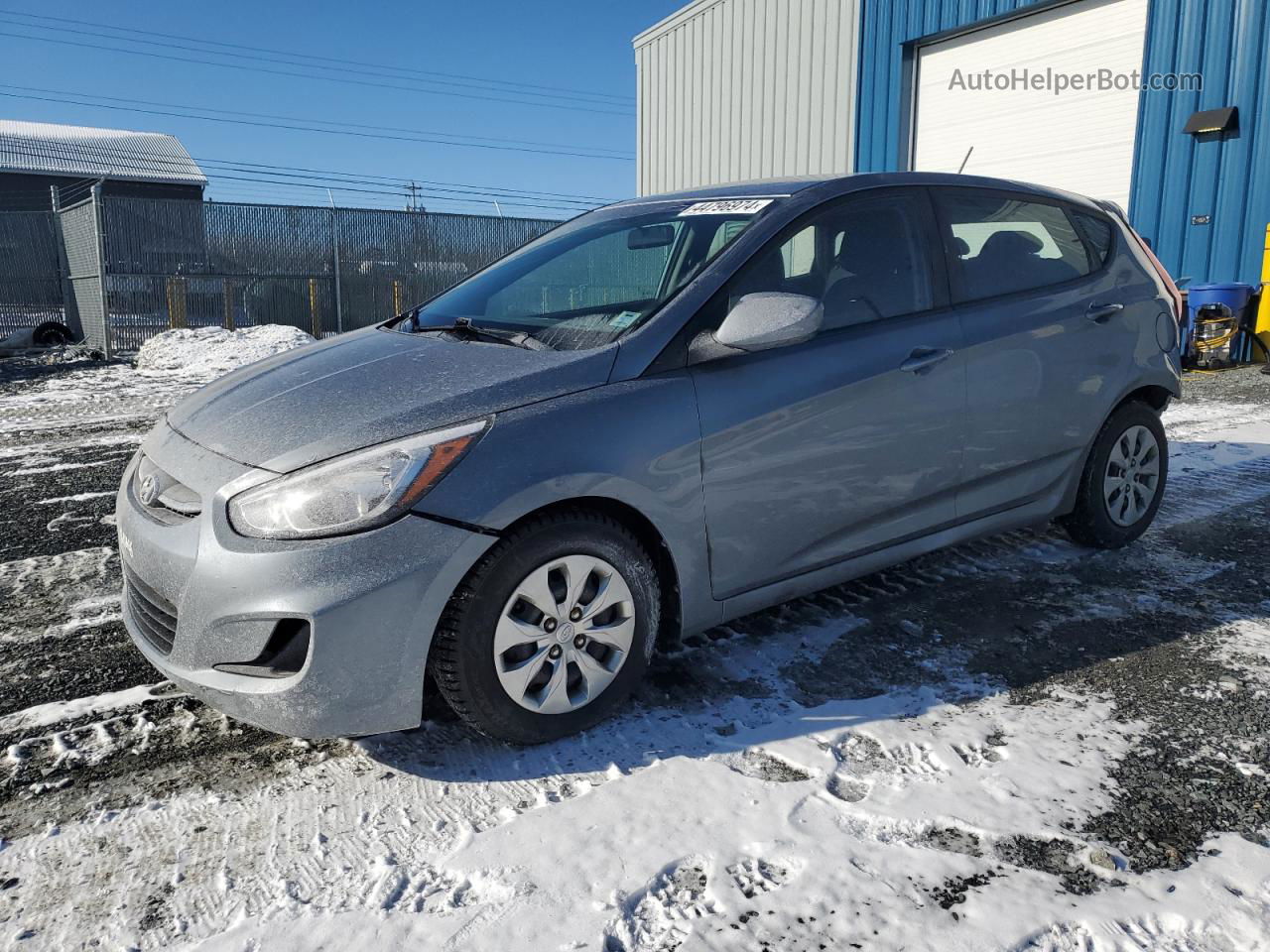 2017 Hyundai Accent Se Silver vin: KMHCT5AE6HU357307