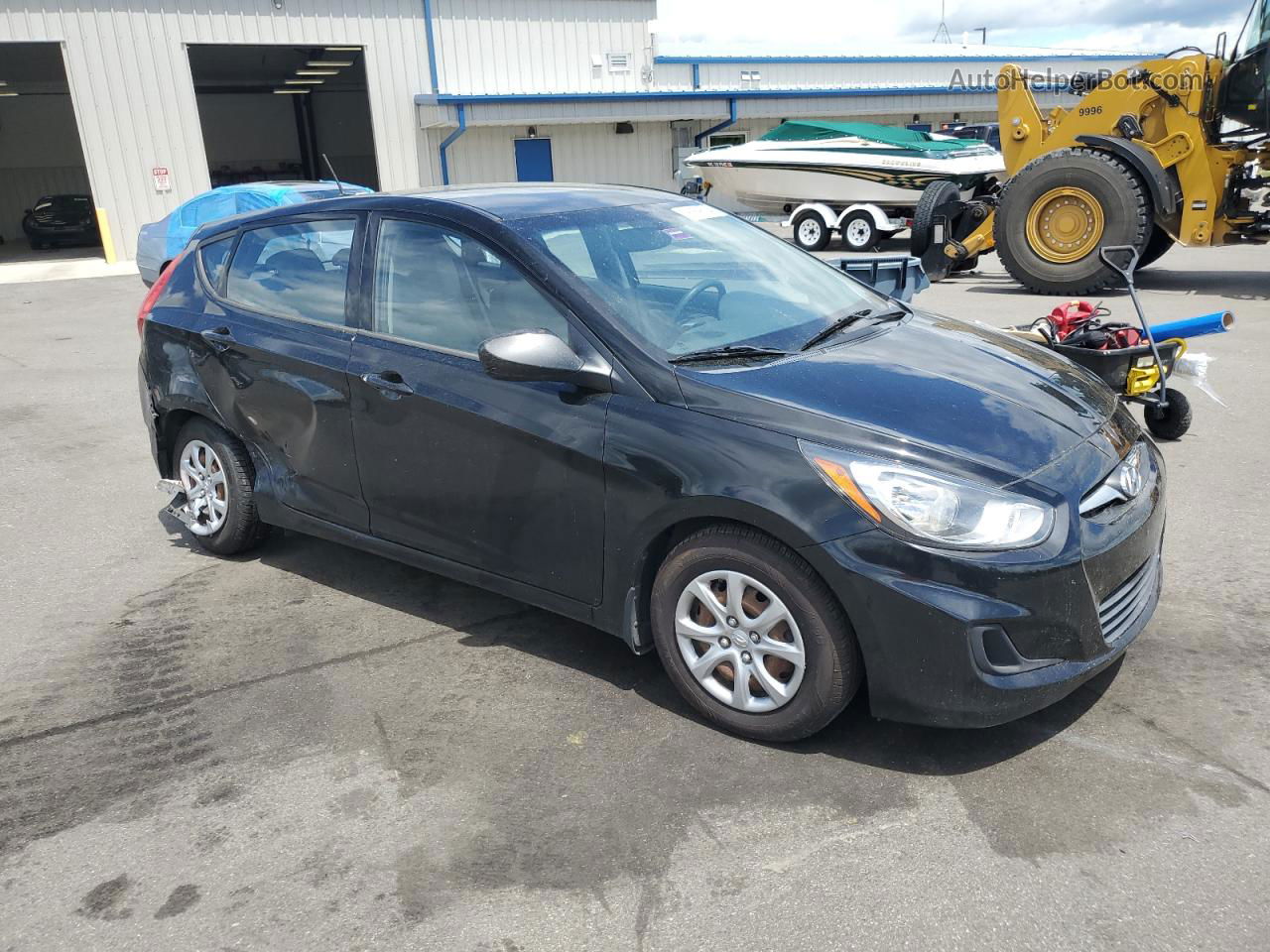 2013 Hyundai Accent Gls Черный vin: KMHCT5AE7DU071198