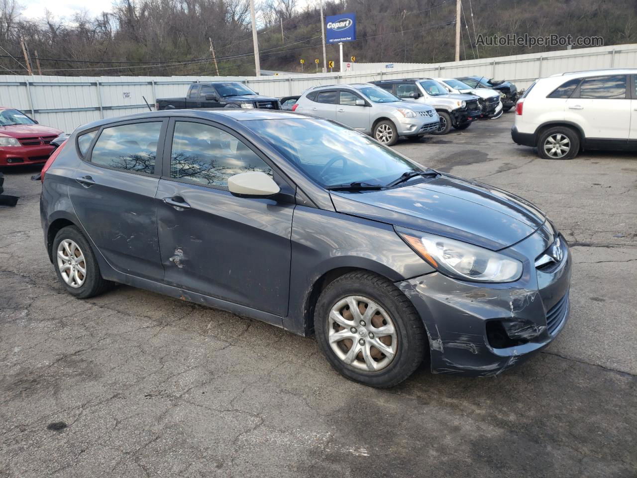 2013 Hyundai Accent Gls Gray vin: KMHCT5AE7DU082606