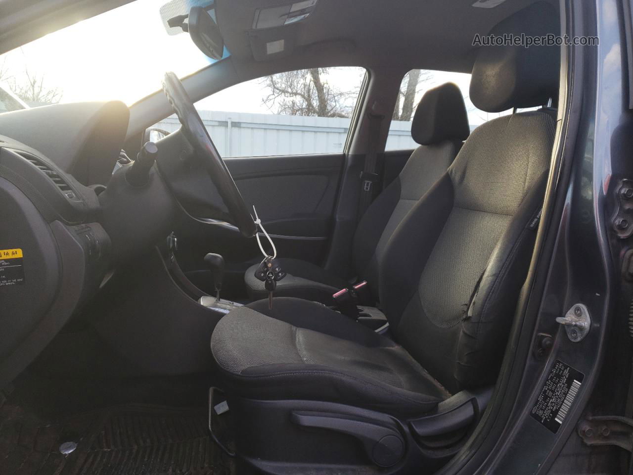 2013 Hyundai Accent Gls Серый vin: KMHCT5AE7DU082606