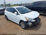 2015 Hyundai Accent Gs White vin: KMHCT5AE7FU225802