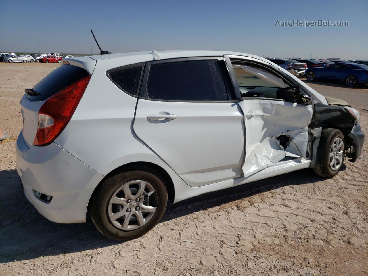 2016 Hyundai Accent Se White vin: KMHCT5AE7GU243959