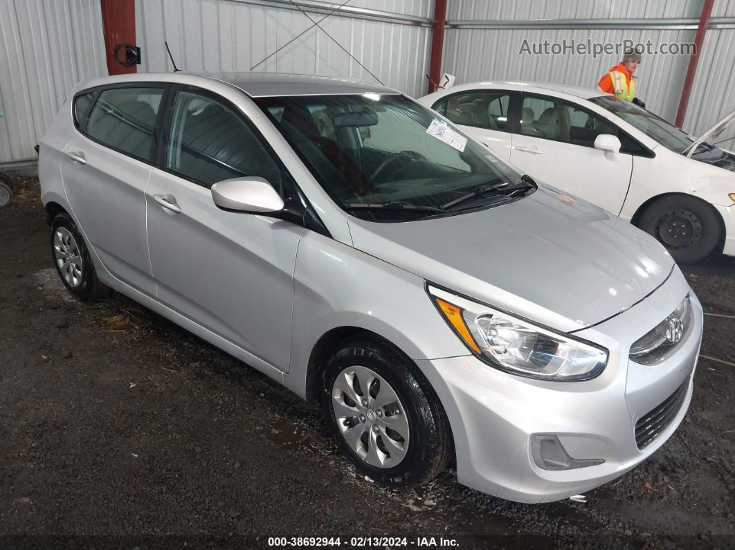 2017 Hyundai Accent Se Серебряный vin: KMHCT5AE7HU337292