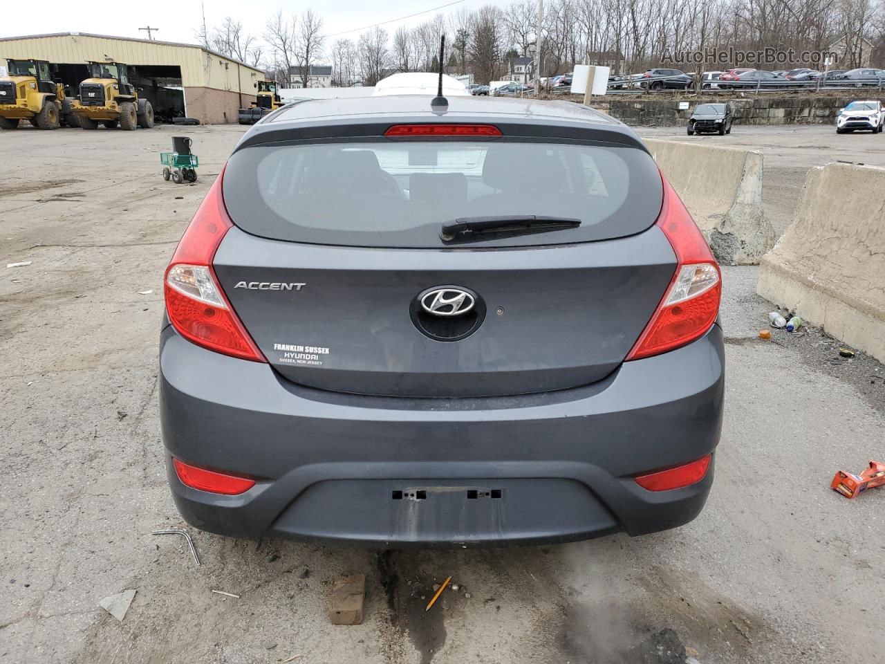 2013 Hyundai Accent Gls Gray vin: KMHCT5AE8DU060307