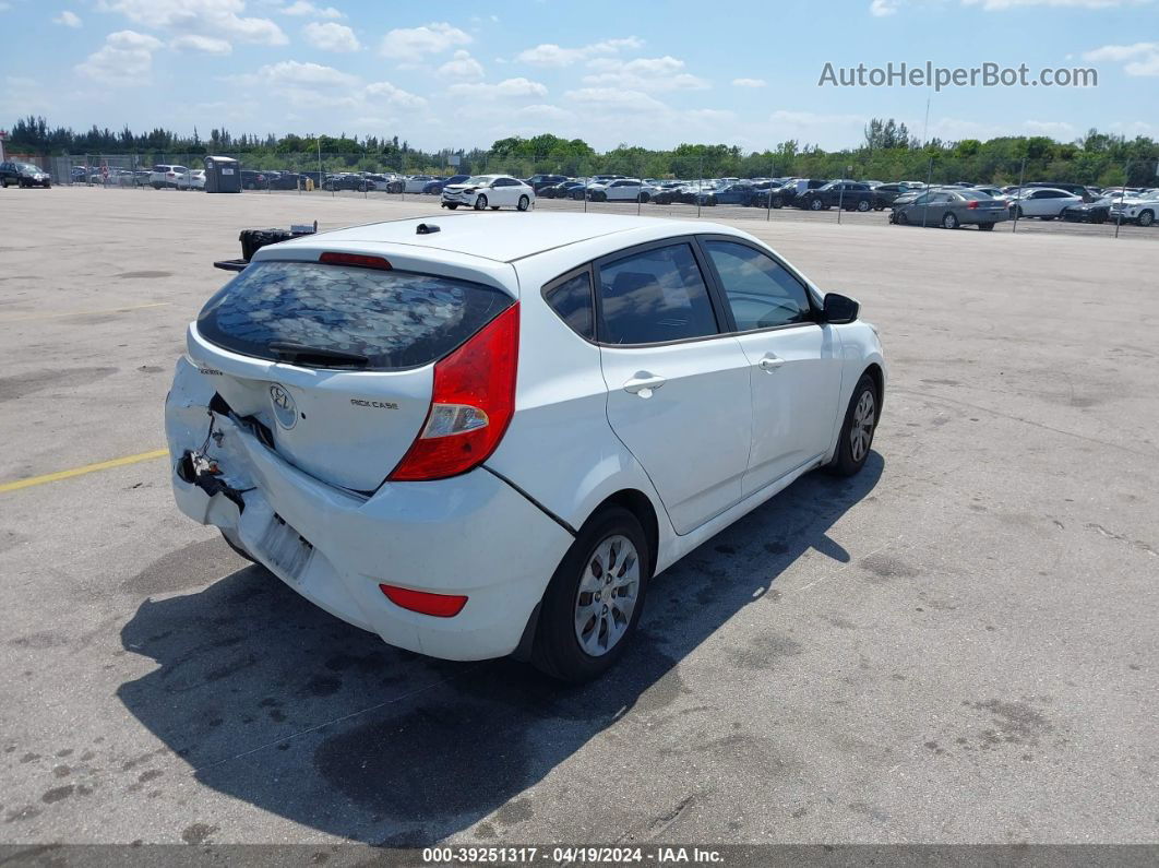 2015 Hyundai Accent Gs White vin: KMHCT5AE8FU201637