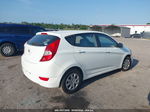 2015 Hyundai Accent Gs White vin: KMHCT5AE8FU209415