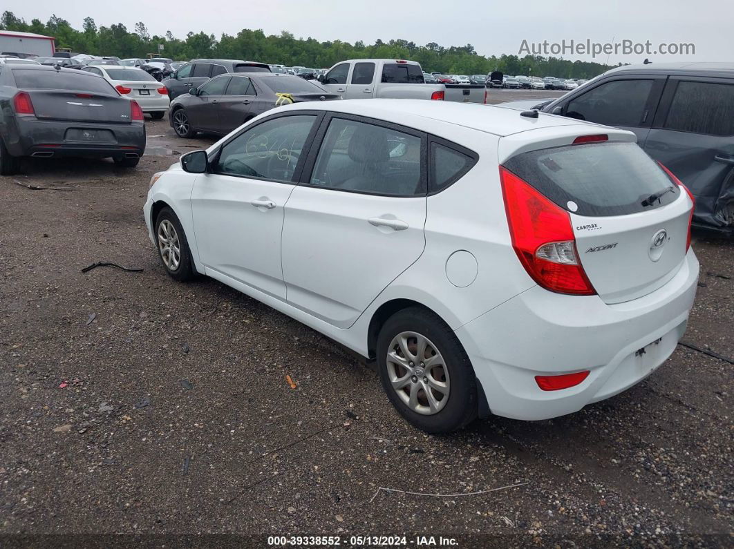 2015 Hyundai Accent Gs White vin: KMHCT5AE8FU216302