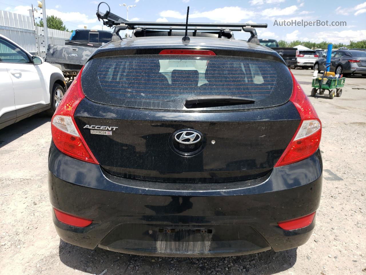 2016 Hyundai Accent Se Черный vin: KMHCT5AE8GU294192