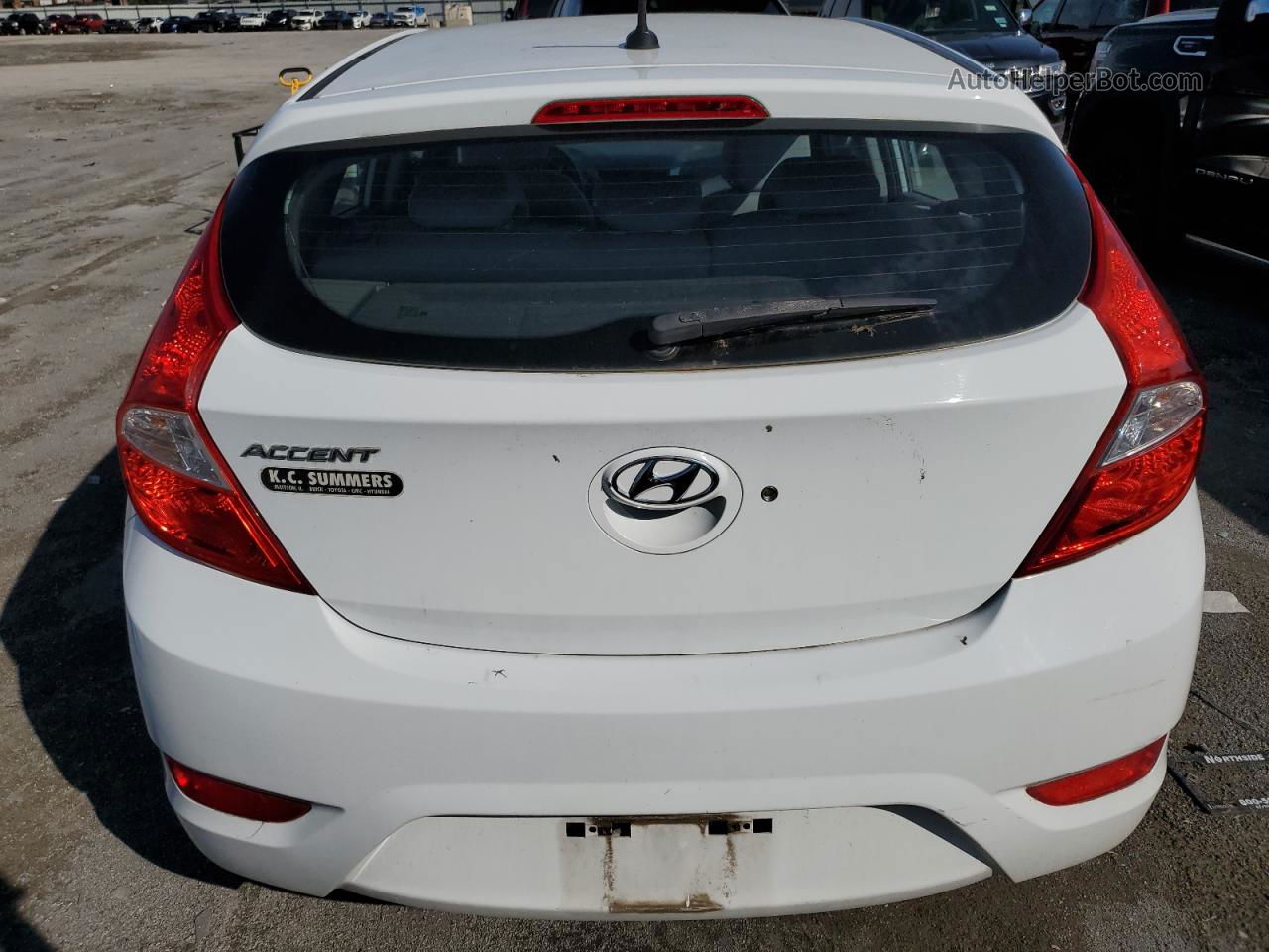 2017 Hyundai Accent Se Белый vin: KMHCT5AE8HU349791