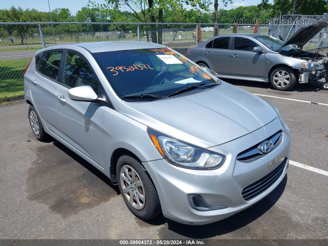 2013 Hyundai Accent Gs Silver vin: KMHCT5AE9DU128520