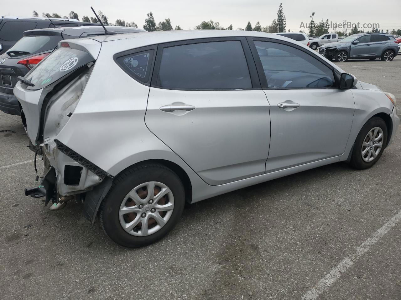 2014 Hyundai Accent Gls Silver vin: KMHCT5AE9EU165200