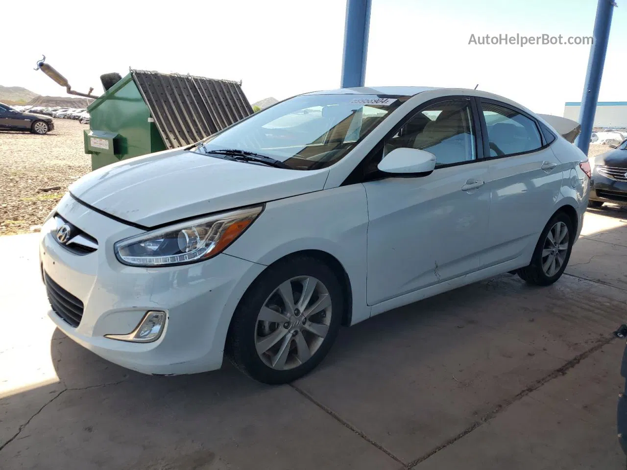 2014 Hyundai Accent Gls White vin: KMHCU4AE2EU764804