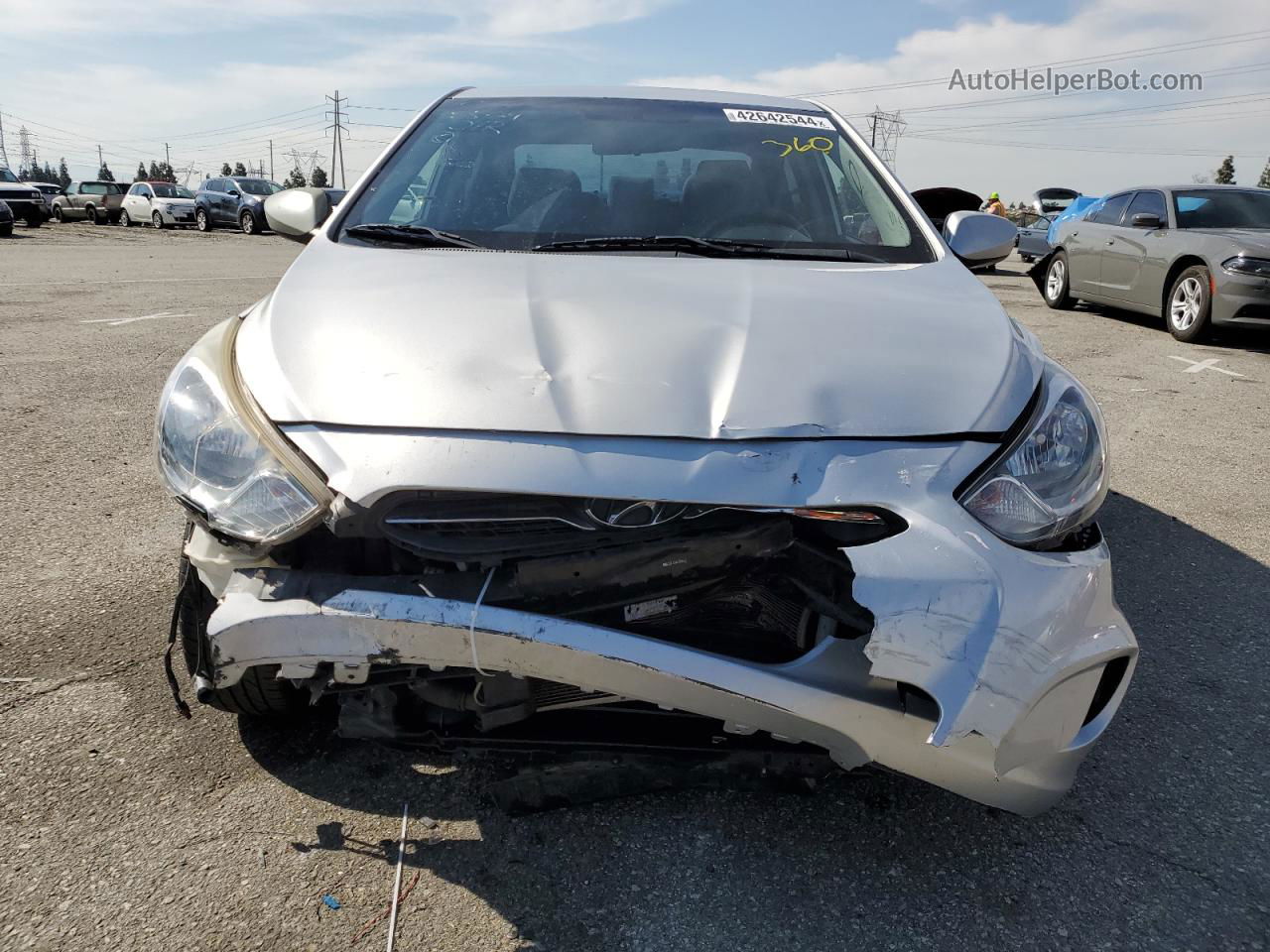 2013 Hyundai Accent Gls Silver vin: KMHCU4AE6DU315334