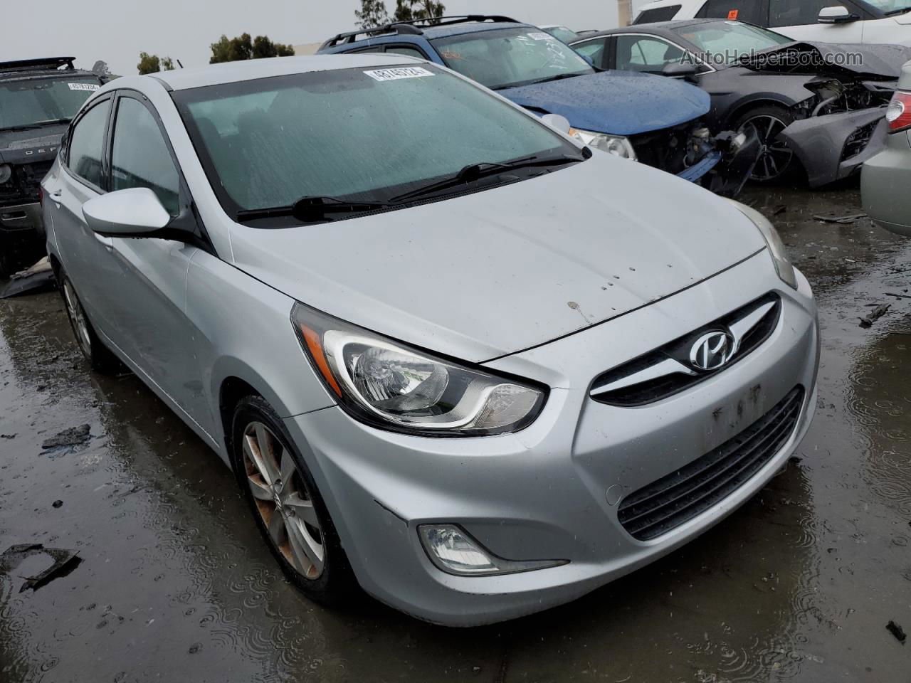 2013 Hyundai Accent Gls Silver vin: KMHCU4AE6DU434484