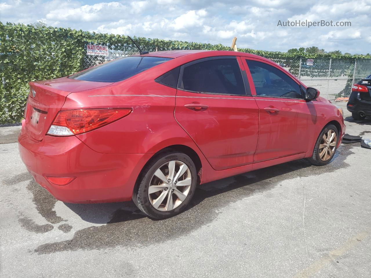 2014 Hyundai Accent Gls Red vin: KMHCU4AE7EU732656