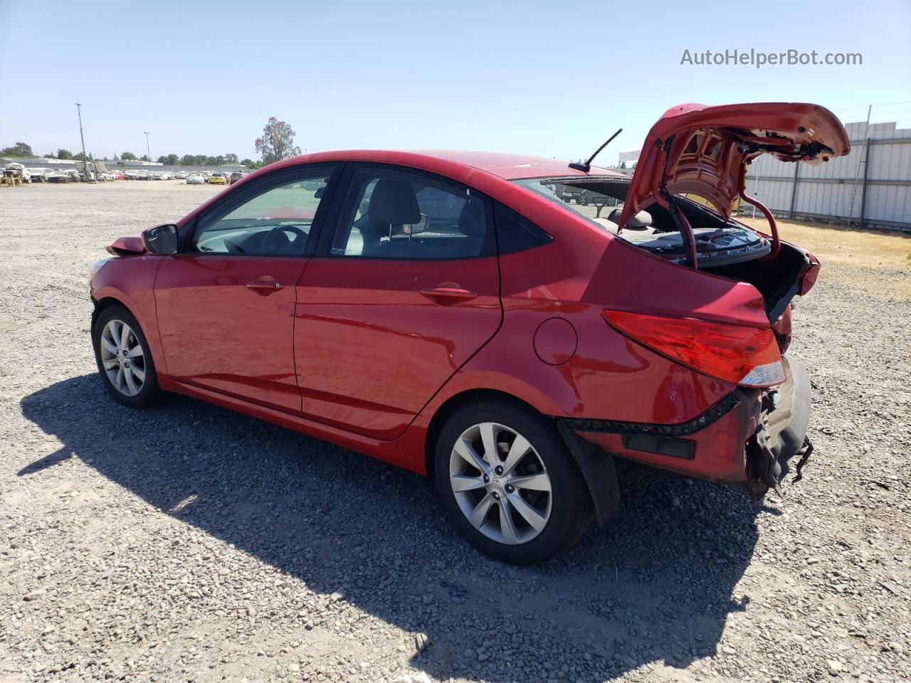 2014 Hyundai Accent Gls Red vin: KMHCU4AE9EU700565