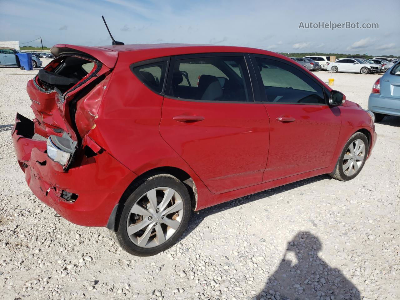 2013 Hyundai Accent Gls Red vin: KMHCU5AE0DU068897