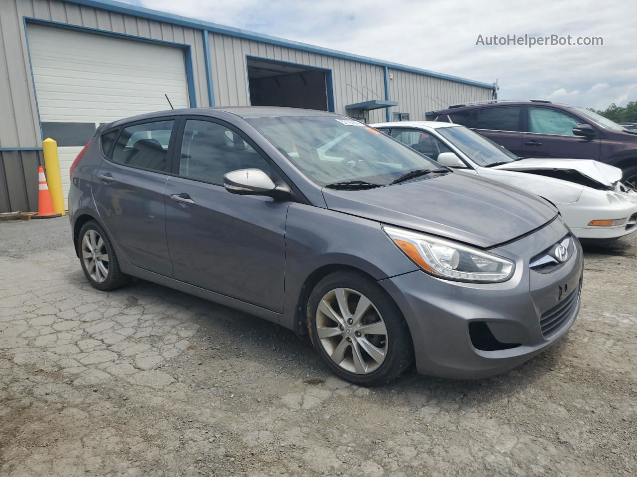 2014 Hyundai Accent Gls Charcoal vin: KMHCU5AE1EU147903