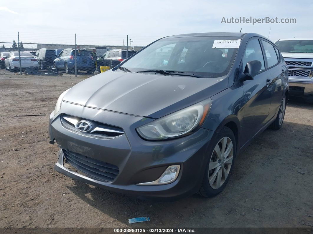 2013 Hyundai Accent Se Gray vin: KMHCU5AE2DU065175