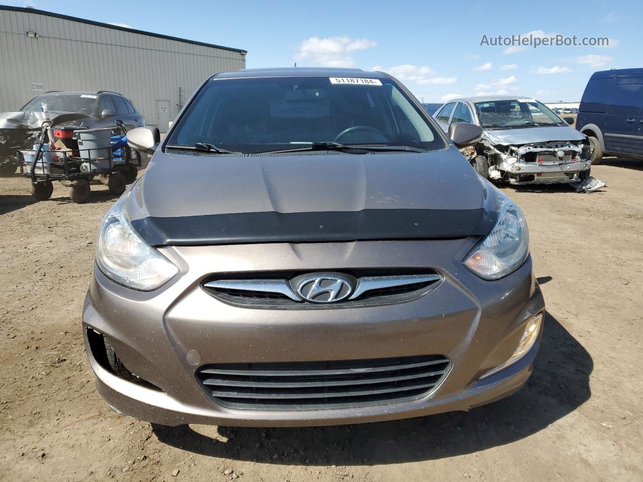 2013 Hyundai Accent Gls Gold vin: KMHCU5AE2DU093817