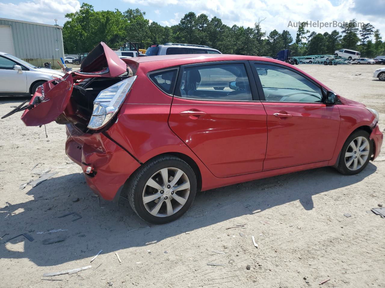 2013 Hyundai Accent Gls Red vin: KMHCU5AE3DU104677