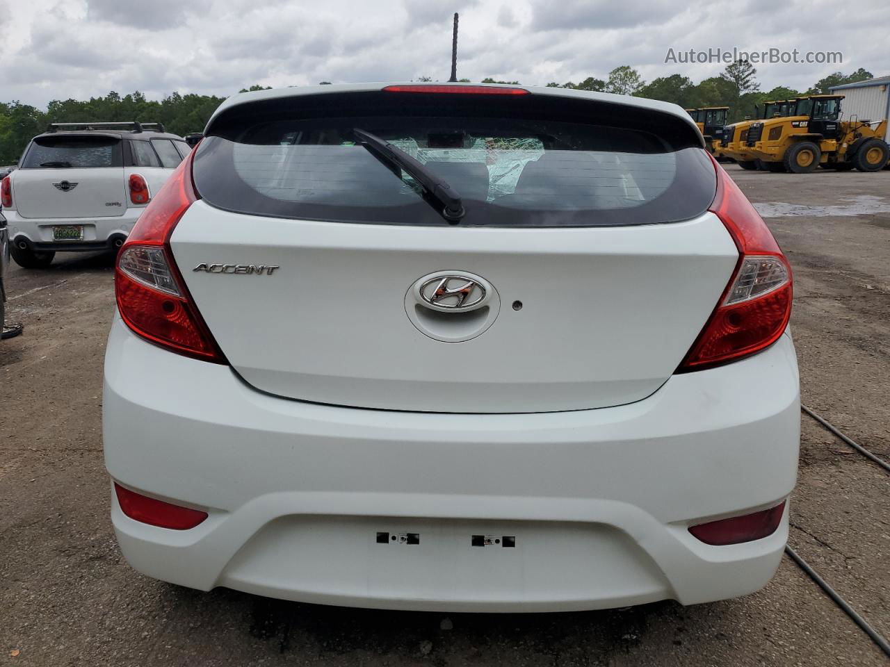 2014 Hyundai Accent Gls White vin: KMHCU5AE3EU168008