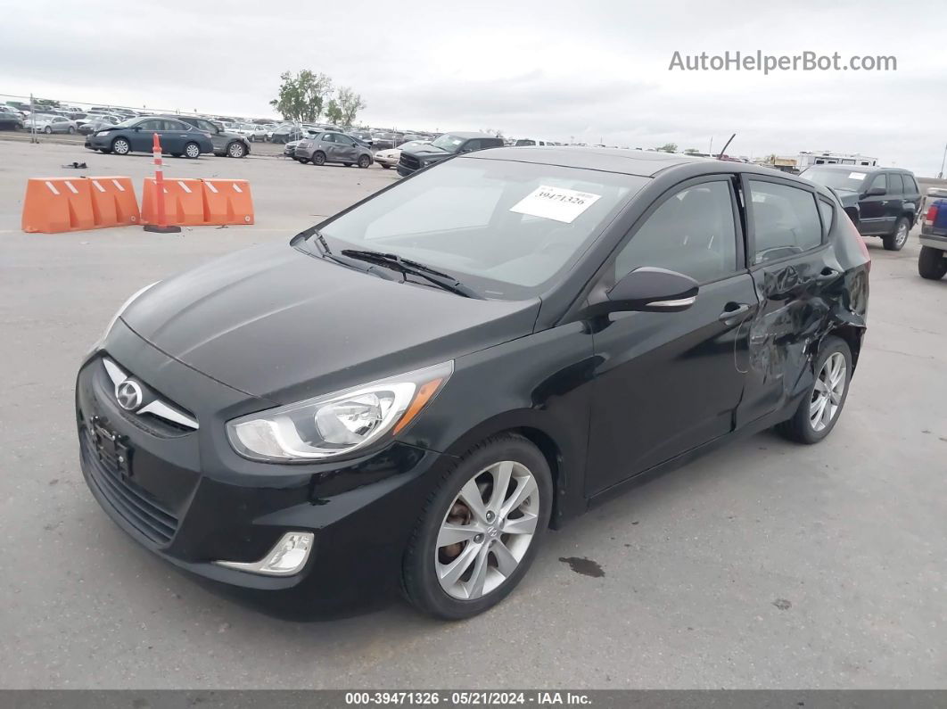 2013 Hyundai Accent Se Black vin: KMHCU5AE5DU102638