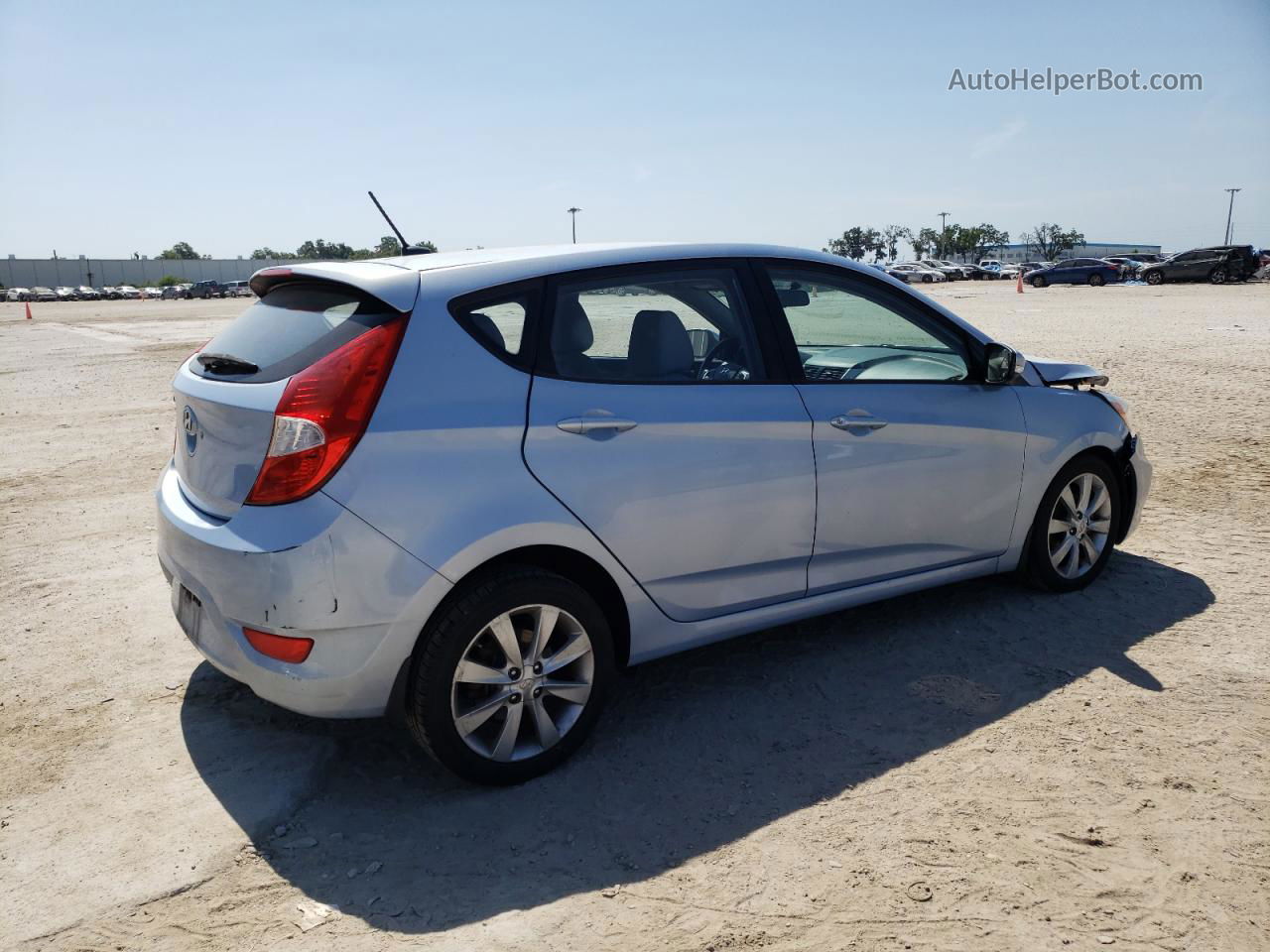 2014 Hyundai Accent Gls Blue vin: KMHCU5AE5EU152361