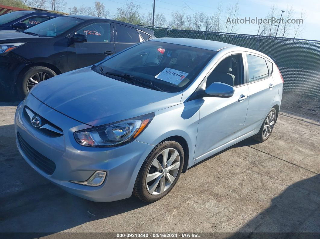 2013 Hyundai Accent Se Синий vin: KMHCU5AE6DU066846