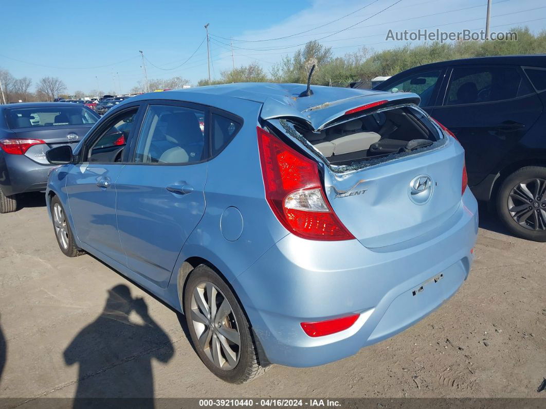 2013 Hyundai Accent Se Синий vin: KMHCU5AE6DU066846