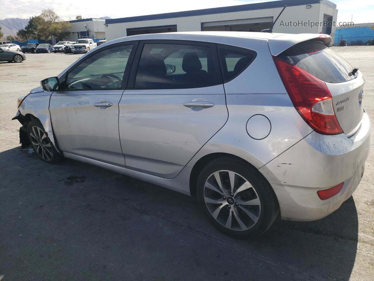 2015 Hyundai Accent Gls Silver vin: KMHCU5AE6FU232785