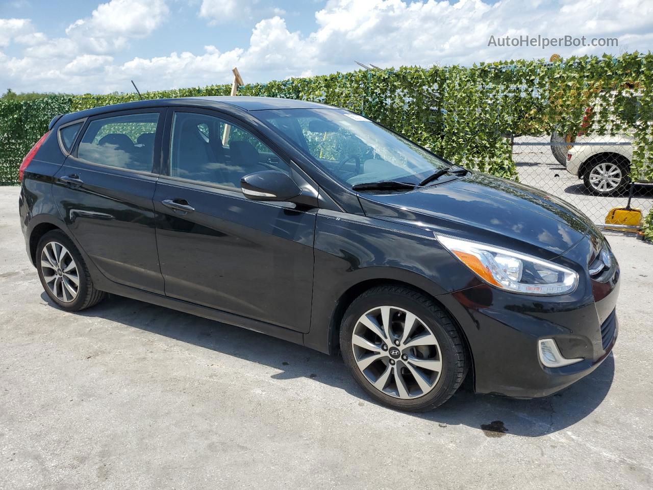 2016 Hyundai Accent Sport Черный vin: KMHCU5AE6GU248972