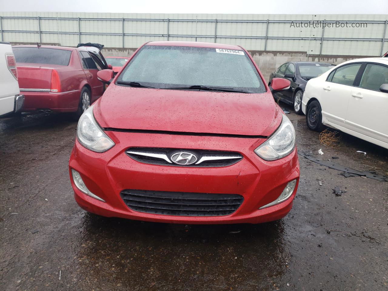 2013 Hyundai Accent Gls Red vin: KMHCU5AE7DU137360