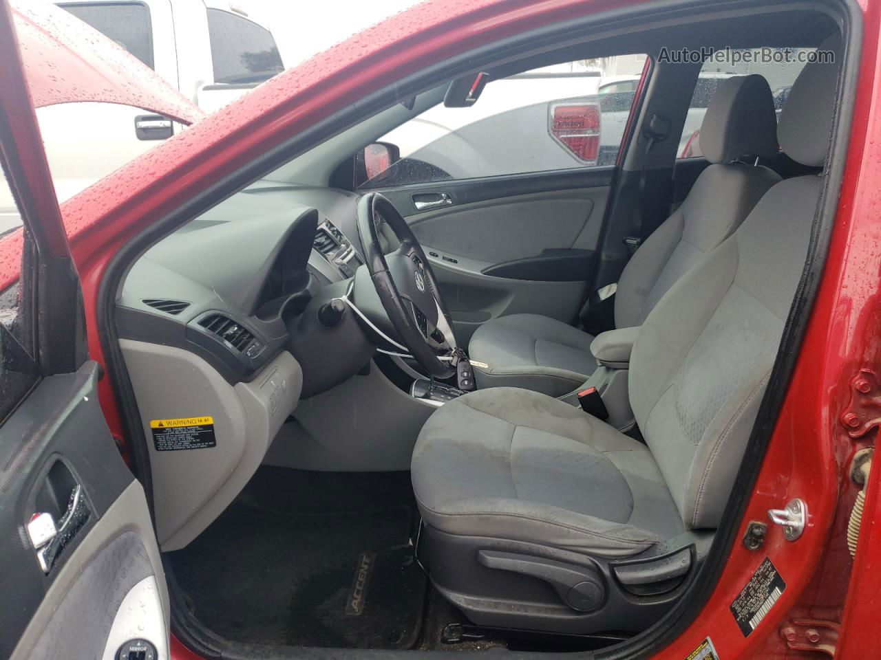 2013 Hyundai Accent Gls Red vin: KMHCU5AE7DU137360