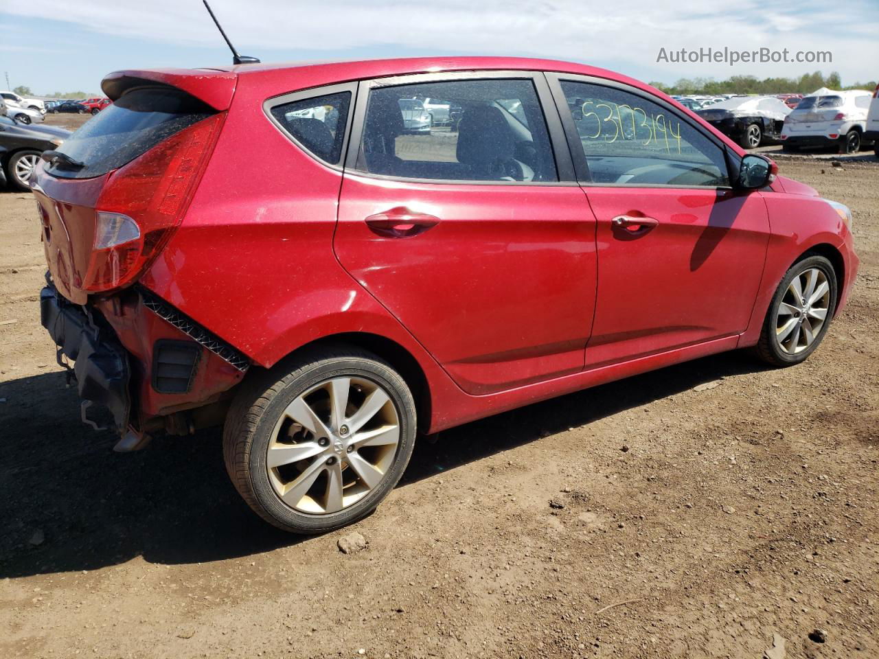 2014 Hyundai Accent Gls Red vin: KMHCU5AE8EU163502