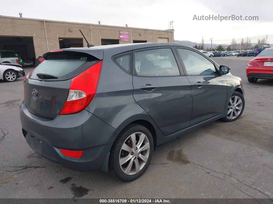 2013 Hyundai Accent Se Gray vin: KMHCU5AE9DU063214