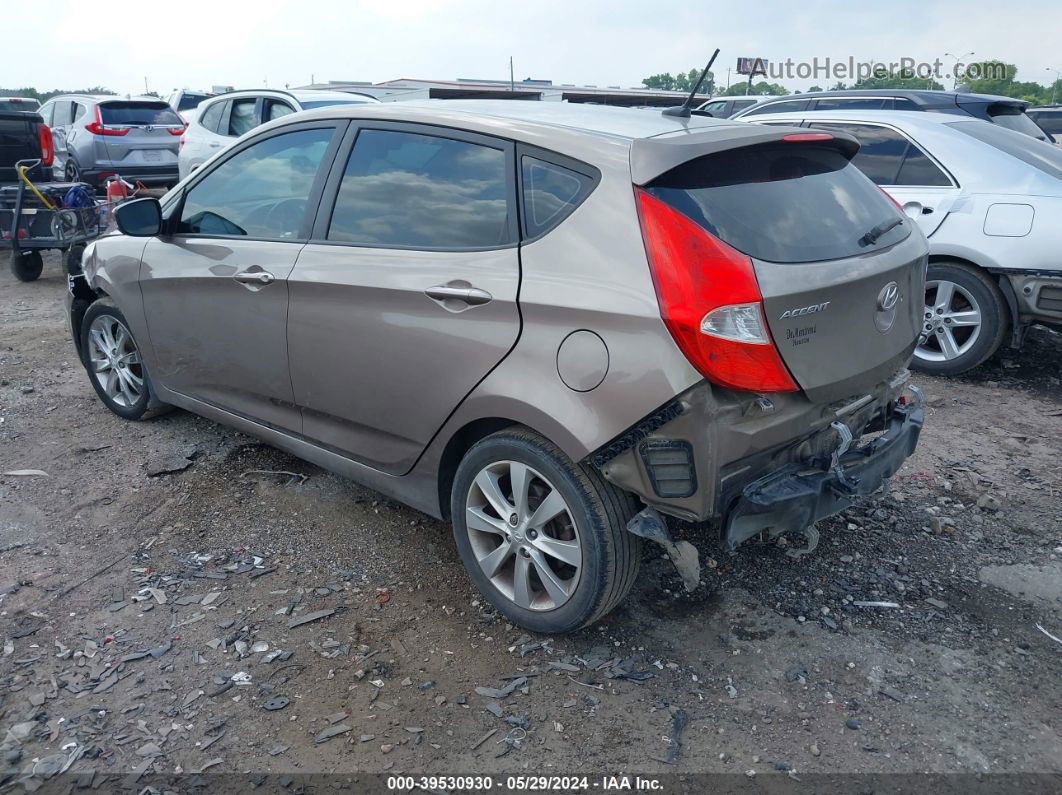 2013 Hyundai Accent Se Желто-коричневый vin: KMHCU5AE9DU066873