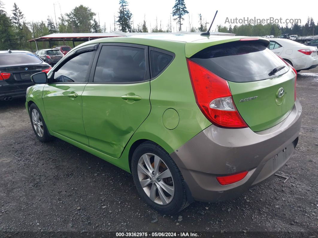 2013 Hyundai Accent Se Green vin: KMHCU5AEXDU103381